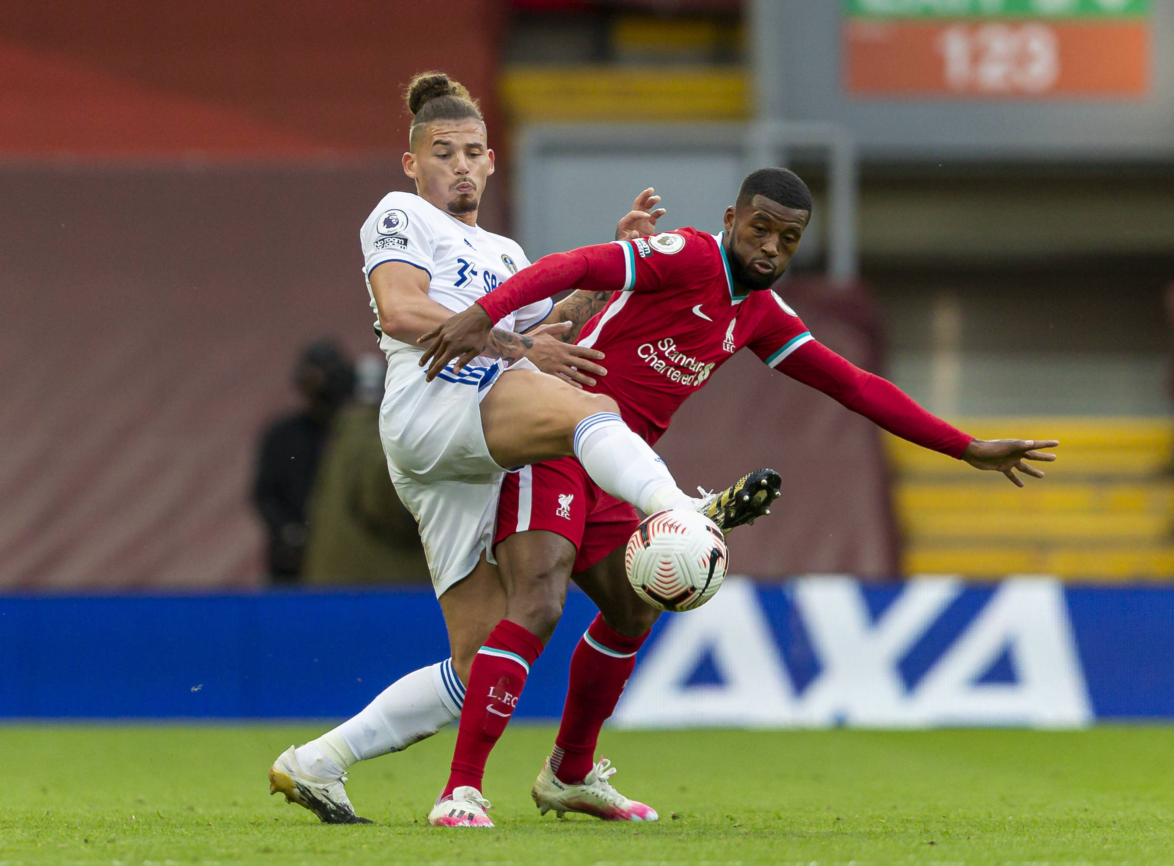 裁判权威的 裁判权威的